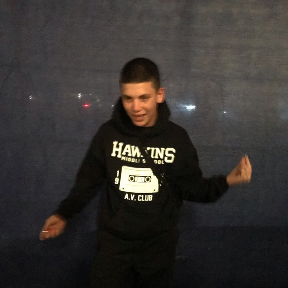 Meet your Posher, Edward - Picture 7 of 8